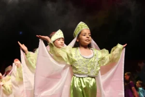 Aladdin'in Sihirli Lambası Modern Dans Müzikali